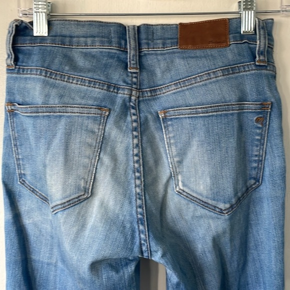 Maxwell high rise skinny Distressed Jeans - Picture 7 of 11